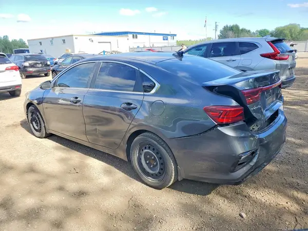 3KPF54AD2KE122809 2019 KIA FORTE - Image 2