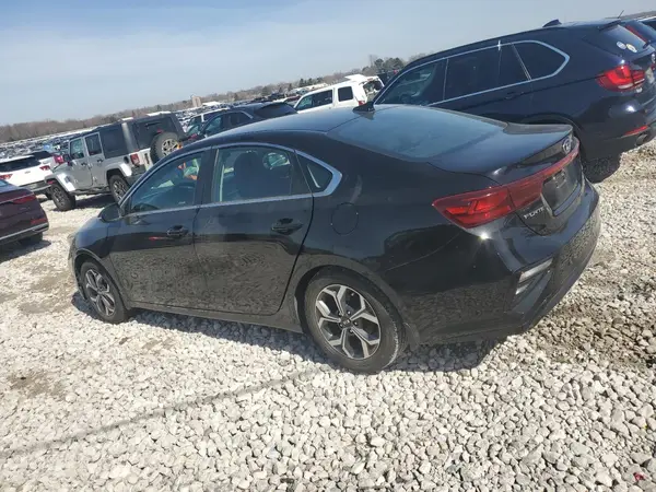 3KPF54AD2LE143421 2020 KIA FORTE - Image 2