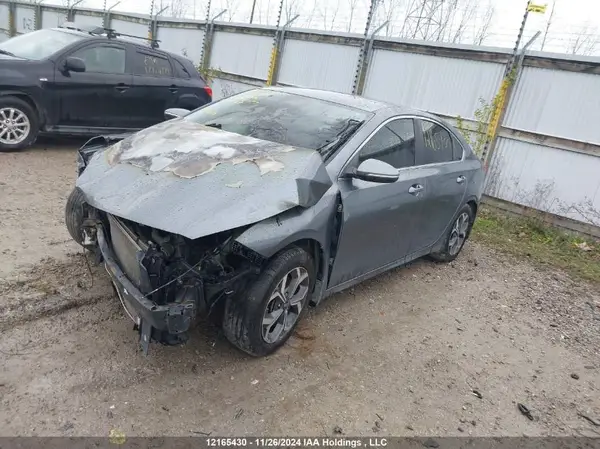 3KPF54AD2LE144777 2020 KIA FORTE - Image 2