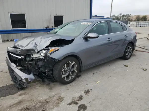 3KPF54AD2LE160882 2020 KIA FORTE - Image 1
