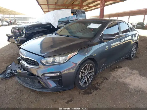3KPF54AD2LE184647 2020 KIA FORTE - Image 2