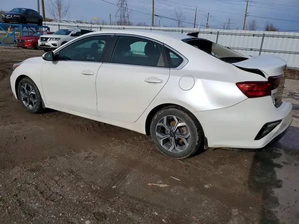 3KPF54AD2LE207666 2020 KIA FORTE - Image 2