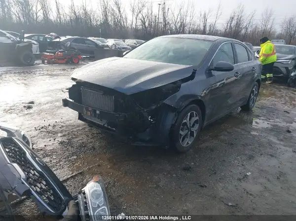 3KPF54AD2ME278383 2021 KIA FORTE - Image 2