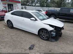 3KPF54AD2ME284006 2021 KIA FORTE