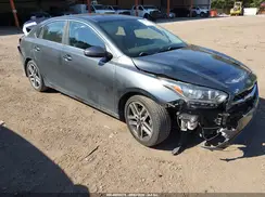 3KPF54AD2ME284507 2021 KIA FORTE