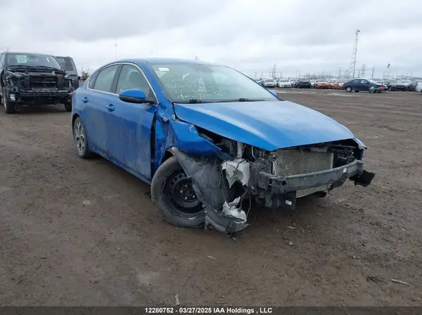 3KPF54AD2ME332524 2021 KIA FORTE - Image 1