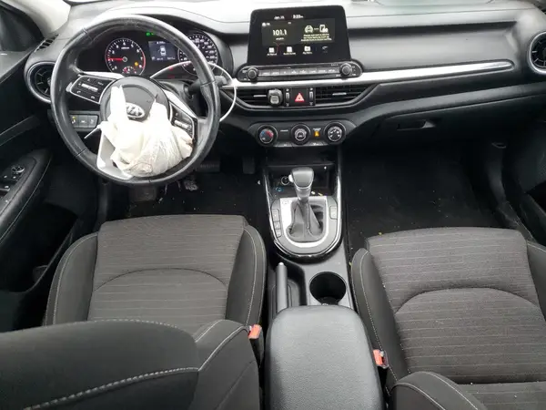 3KPF54AD2ME336444 2021 KIA FORTE - Image 8