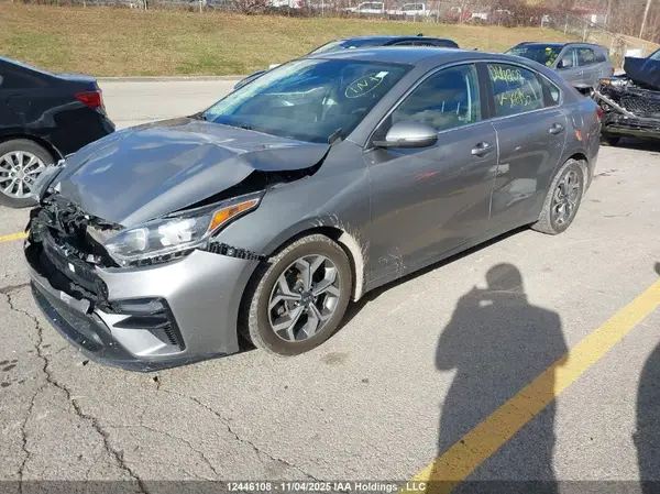 3KPF54AD2ME366950 2021 KIA FORTE - Image 2