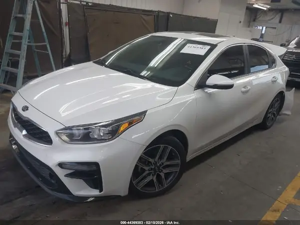 3KPF54AD2ME388222 2021 KIA FORTE - Image 2