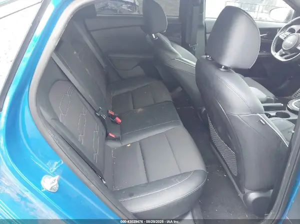 3KPF54AD2NE420961 2022 KIA FORTE - Image 8