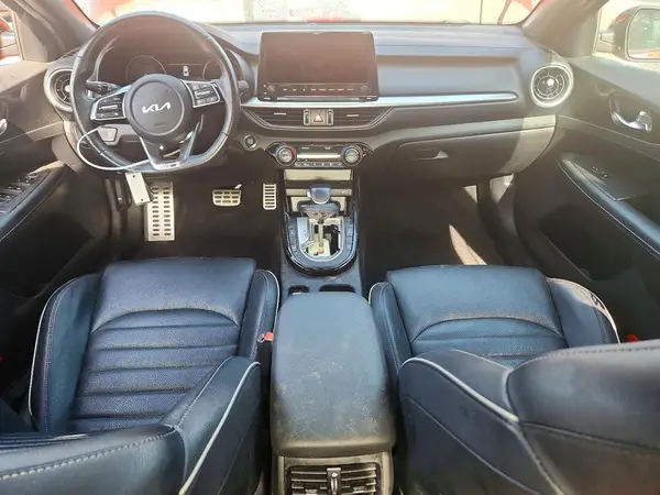 3KPF54AD2NE427070 2022 KIA FORTE - Image 8