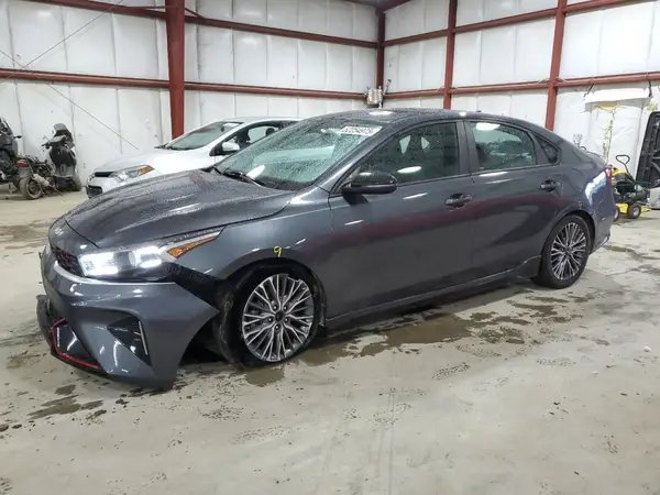 3KPF54AD2NE427568 2022 KIA FORTE - Image 1