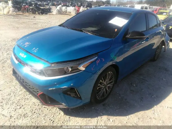 3KPF54AD2NE428400 2022 KIA FORTE - Image 2