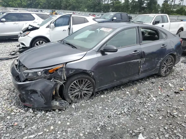 3KPF54AD2NE433130 2022 KIA FORTE - Image 1