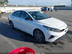 3KPF54AD2NE440546 2022 KIA FORTE