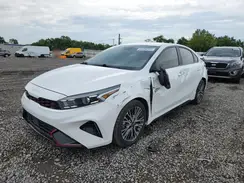3KPF54AD2NE440904 2022 KIA FORTE