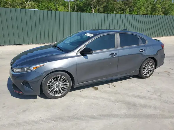 3KPF54AD2NE443978 2022 KIA FORTE - Image 1