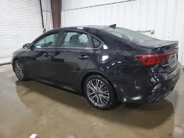 3KPF54AD2NE444709 2022 KIA FORTE - Image 2