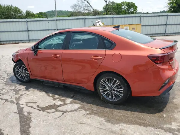3KPF54AD2NE453362 2022 KIA FORTE - Image 2