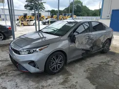 3KPF54AD2NE454379 2022 KIA FORTE