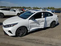 3KPF54AD2NE455905 2022 KIA FORTE