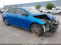3KPF54AD2NE471098 2022 KIA FORTE