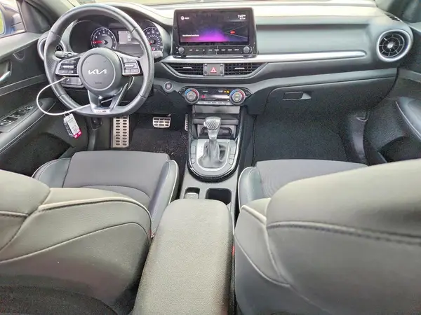 3KPF54AD2NE473093 2022 KIA FORTE - Image 8
