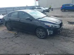 3KPF54AD2NE479234 2022 KIA FORTE