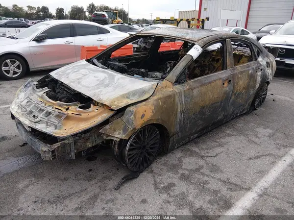 3KPF54AD2NE479718 2022 KIA FORTE - Image 2