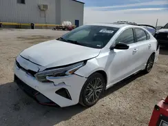 3KPF54AD2NE482604 2022 KIA FORTE