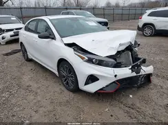 3KPF54AD2NE483459 2022 KIA FORTE