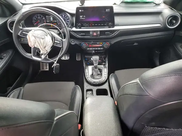 3KPF54AD2NE483879 2022 KIA FORTE - Image 8