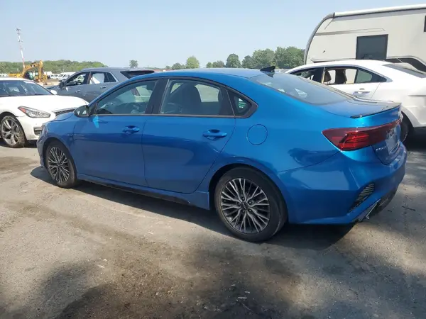 3KPF54AD2NE493182 2022 KIA FORTE - Image 2