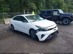 3KPF54AD2NE494042 2022 KIA FORTE