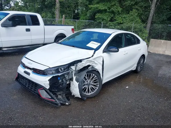3KPF54AD2NE494042 2022 KIA FORTE - Image 2