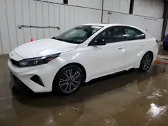 3KPF54AD2NE503581 2022 KIA FORTE