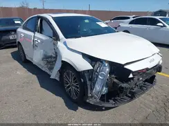 3KPF54AD2NE509834 2022 KIA FORTE