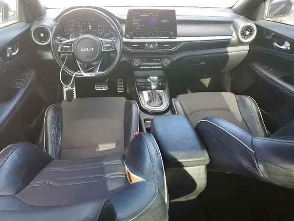 3KPF54AD2PE494657 2023 KIA FORTE - Image 8