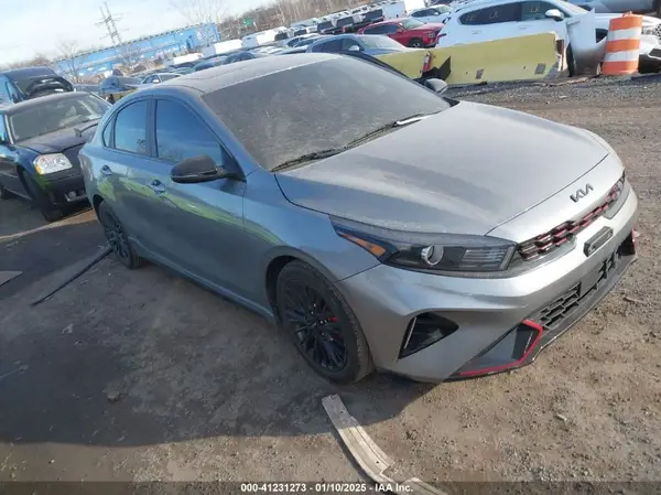 3KPF54AD2PE516169 2023 KIA FORTE - Image 1