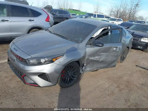 3KPF54AD2PE516169 2023 KIA FORTE - Image 2