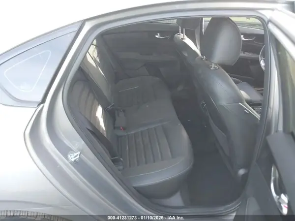 3KPF54AD2PE516169 2023 KIA FORTE - Image 8