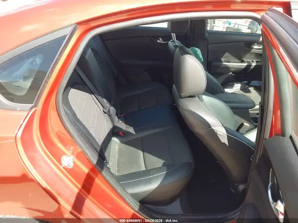 3KPF54AD2PE519458 2023 KIA FORTE - Image 8