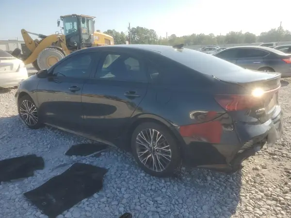 3KPF54AD2PE519489 2023 KIA FORTE - Image 2