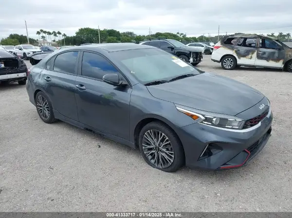 3KPF54AD2PE521131 2023 KIA FORTE - Image 1