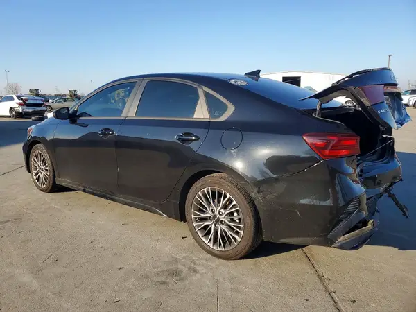 3KPF54AD2PE525051 2023 KIA FORTE - Image 2