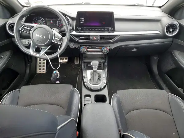 3KPF54AD2PE529553 2023 KIA FORTE - Image 8