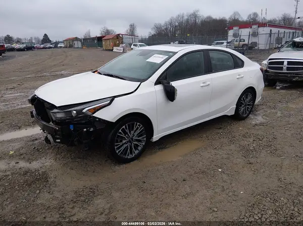 3KPF54AD2PE531089 2023 KIA FORTE - Image 2