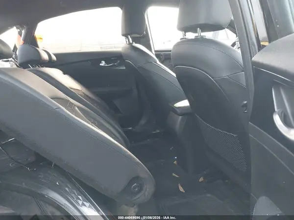 3KPF54AD2PE531223 2023 KIA FORTE - Image 8