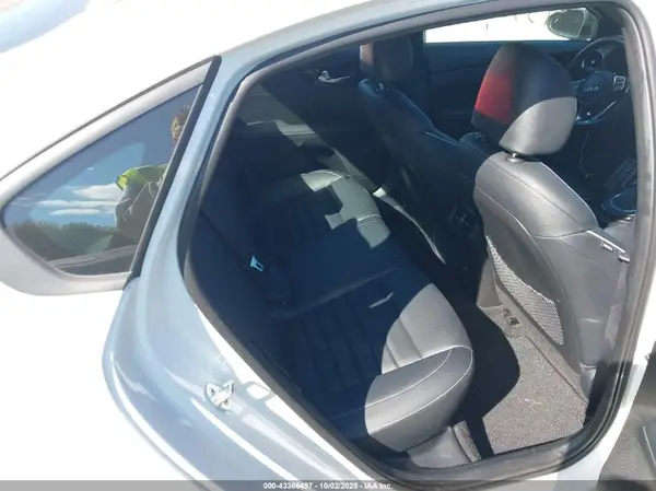 3KPF54AD2PE534123 2023 KIA FORTE - Image 8