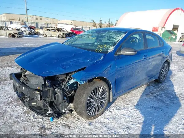 3KPF54AD2PE536194 2023 KIA FORTE - Image 2
